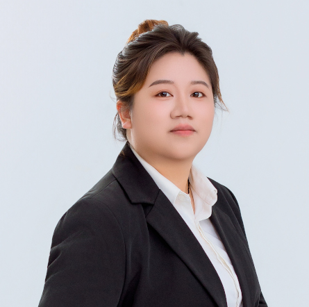 赵婧  采购部主管